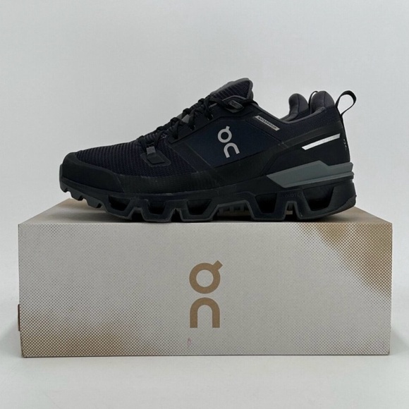 On Running Men's Cloudwander Waterproof Hiking Shoes size 9.5 Black/Graphite - Picture 4 of 6